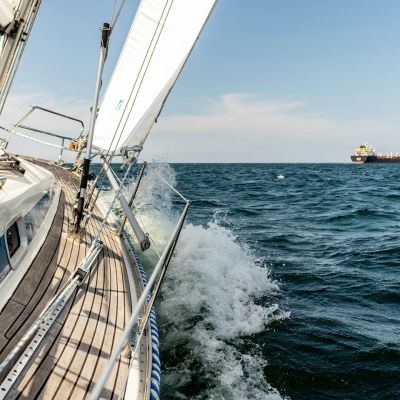 Acquisition d’un navire de plaisance en LOA
