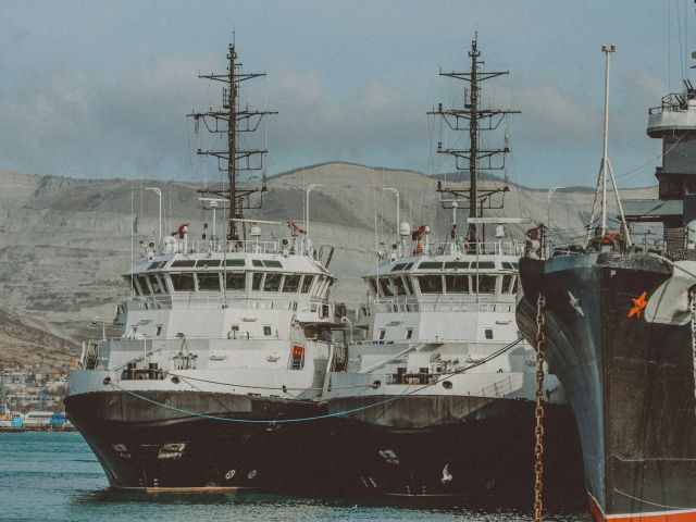 Maritime liens and Mortgages: Applicable law and interpretation